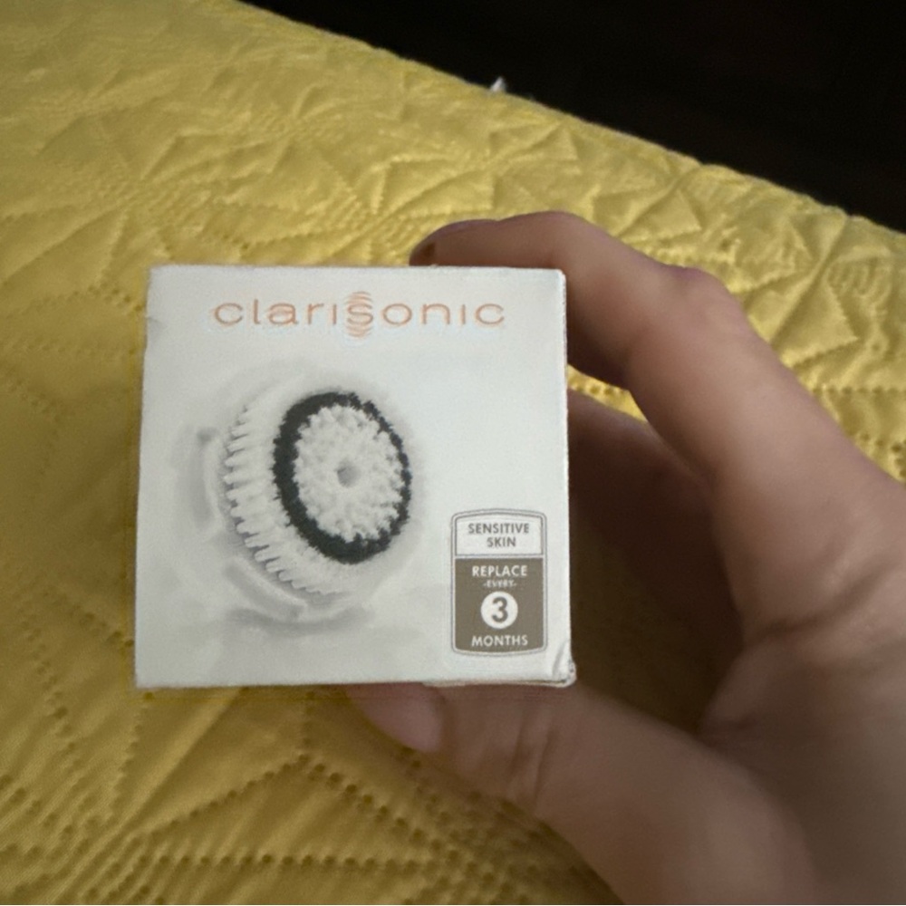 Clarisonic sensitive skin brushes 2 per package.